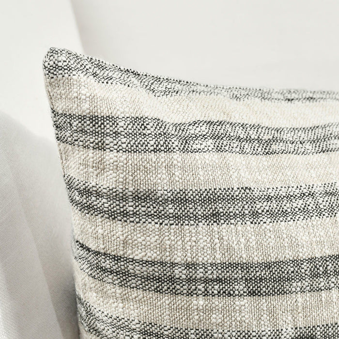 Linna - Pillow