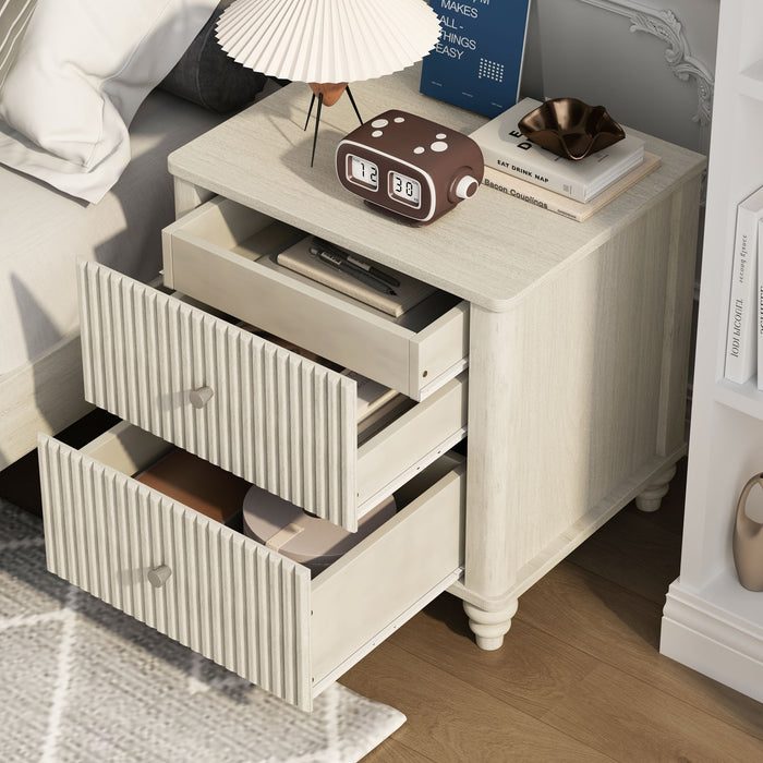 3 Piece Bedroom Set With Bed And 2 Nightstands