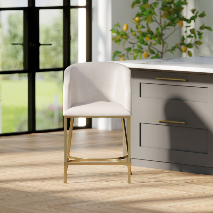 Stool With Elegant Modern Design