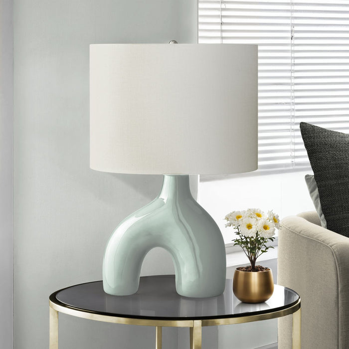 Contemporary Table Lamp With Shade