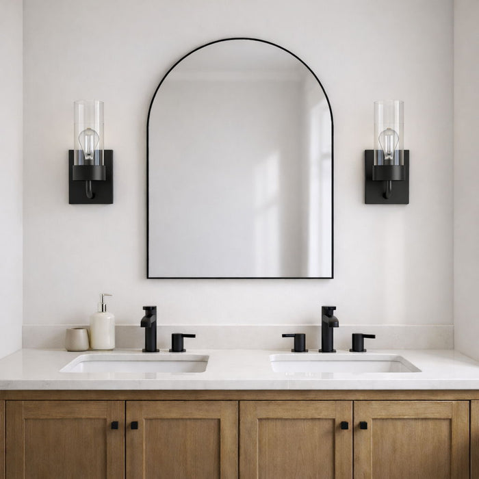 Zephyr - Single Light Sconce - Black / Clear
