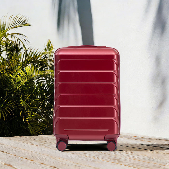 Hard Shell Travel Luggage With Scratch Resistant Surface