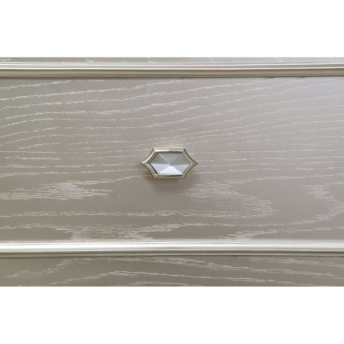 Colwood - 4 Drawer Vanity Desk With And Built In Charging - Silver Gray