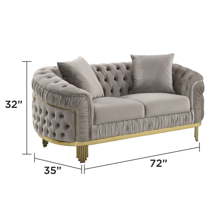 Vanessa - Loveseat