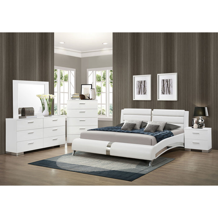 Caledonia - Sleigh Bed With Curved Headboard