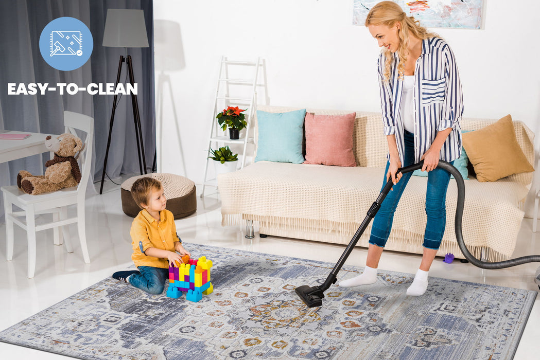 Payas - 8' X 10' Medallion Area Rug - Cream / Gold