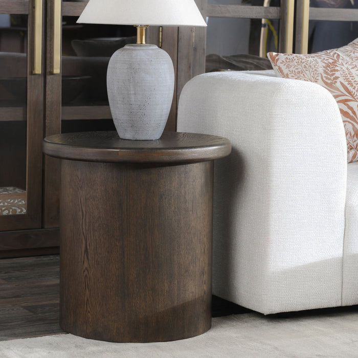Runa - Oak Veneer 22" End Table
