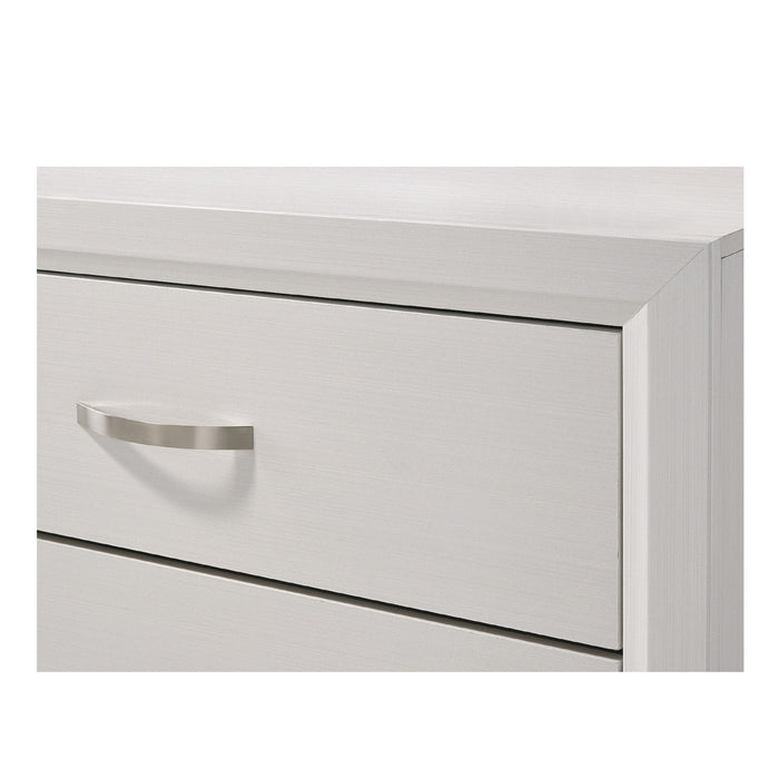 Contemporary 6 Drawer Dresser With Handles