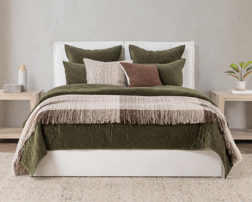 Elms - Velvet Quilt