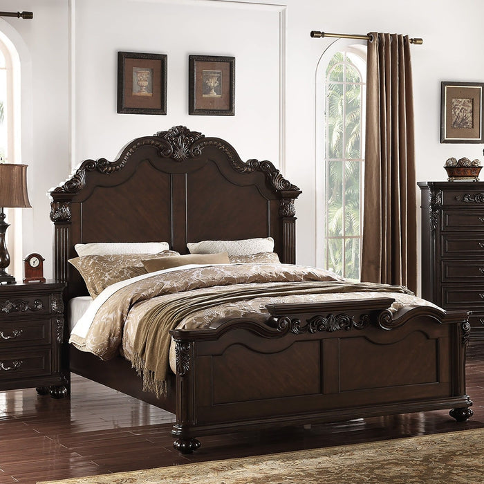 Bed With Carved Details