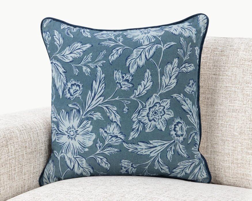 Davenport - Pillow