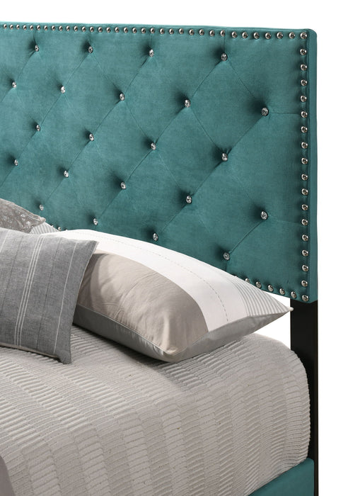 Luxurious Upholstered Bed
