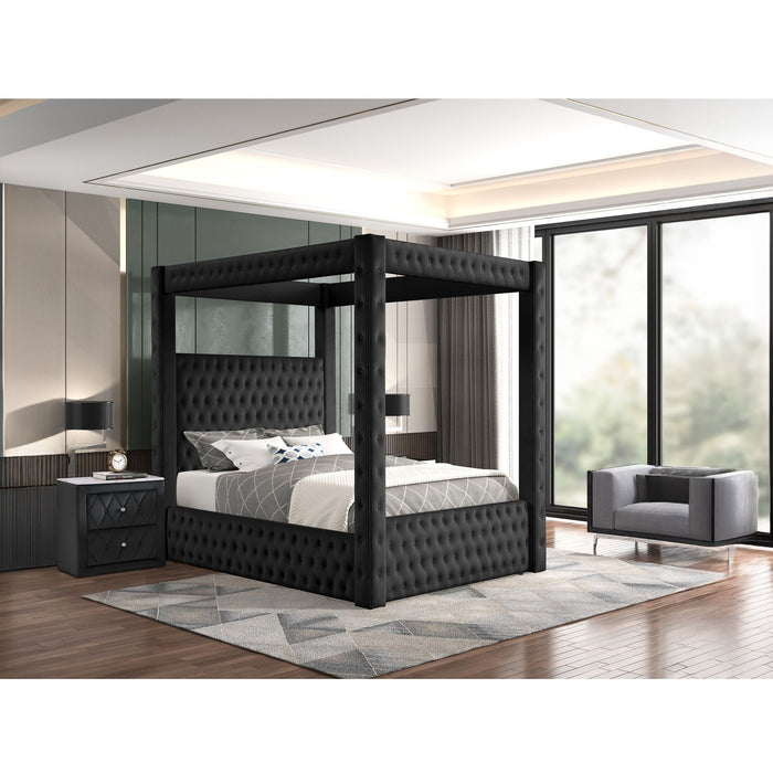 Modern 4 Poster Bed With Tufted Headboard And Footboard