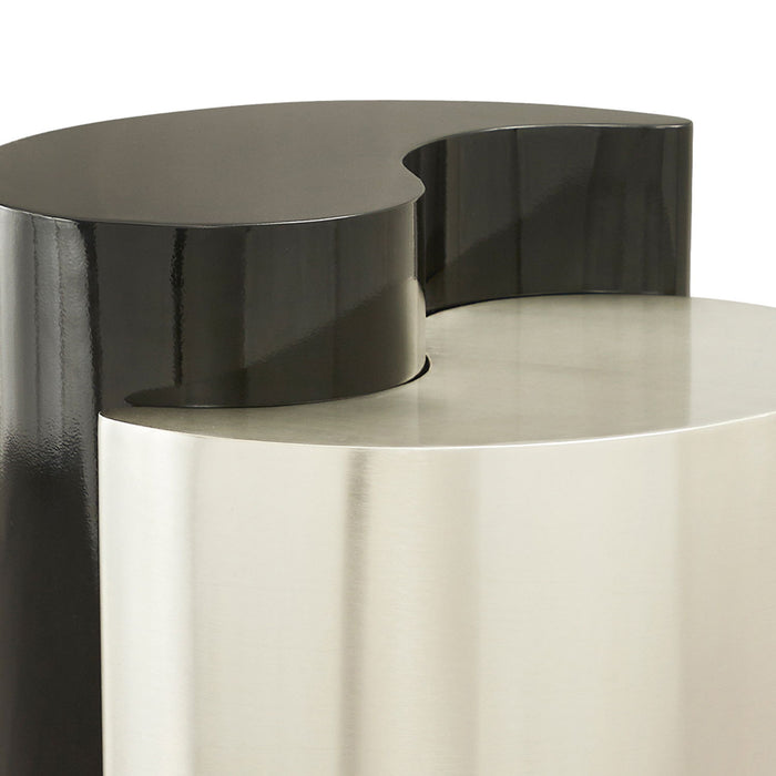 Ying Yang - Table