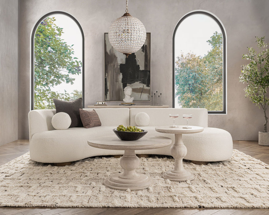 Hera - Round Table