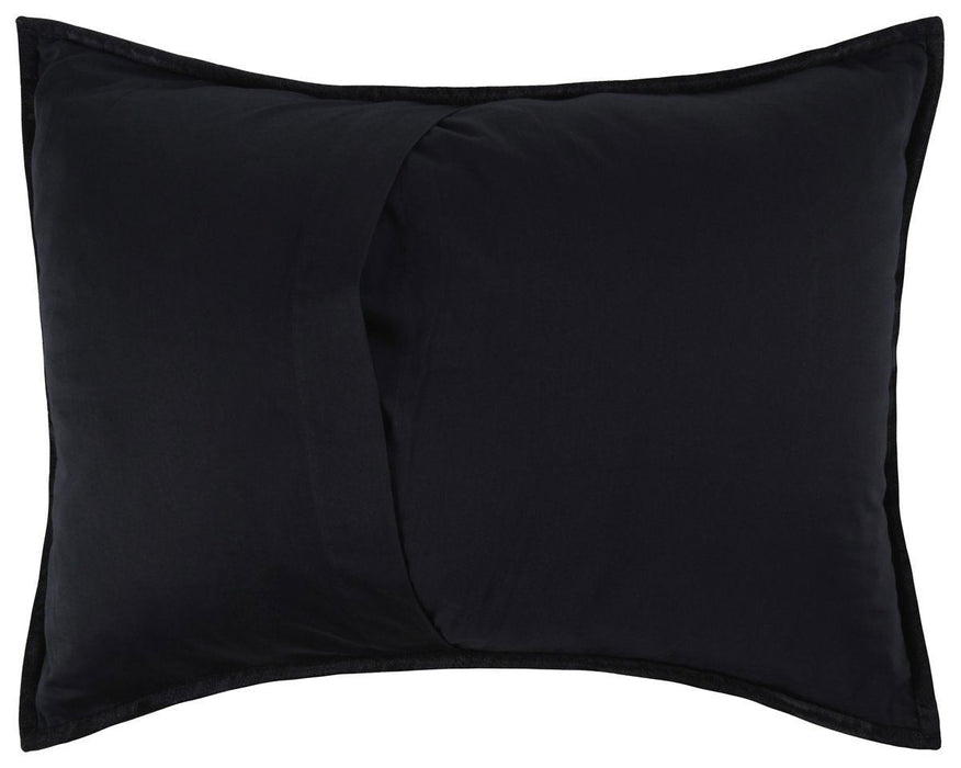 Bari - Velvet Sham - Onyx