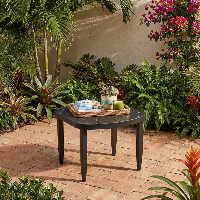 Outdoor Elegance Table, Rounded Corners