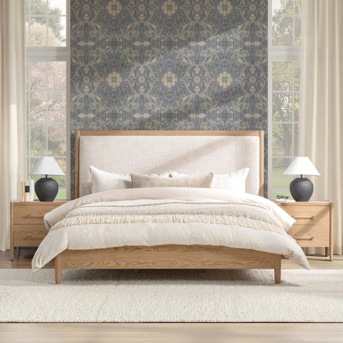 Alisen - Upholstered Bed