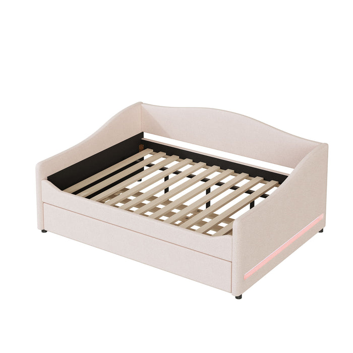 Upholstered Daybed With Light And Trundle