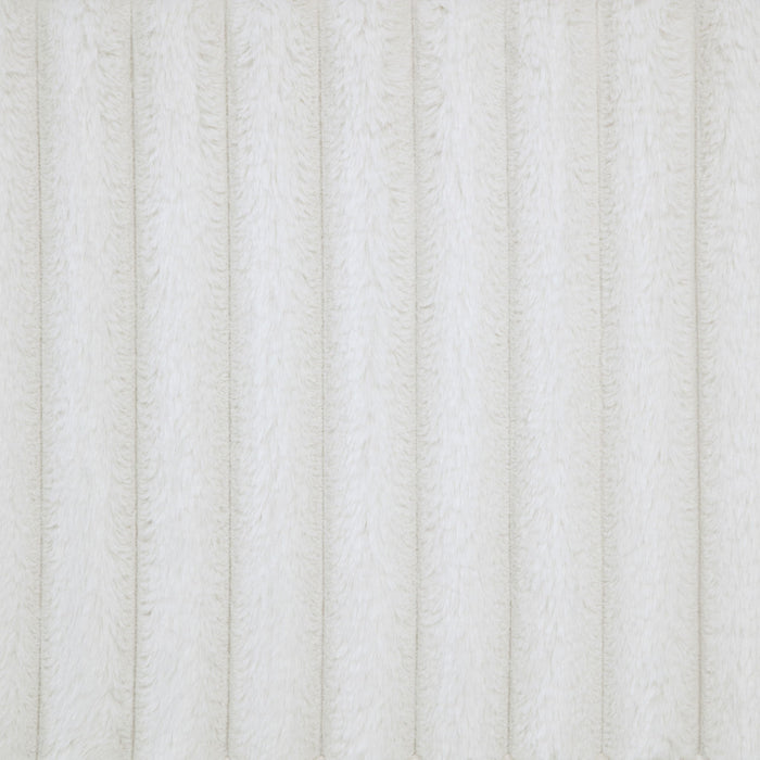 Ian - Queen Wingback Bed With Nailhead Trim And Low Footboard - Cream