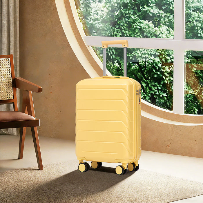 Hard Shell Travel Luggage With Scratch Resistant Surface