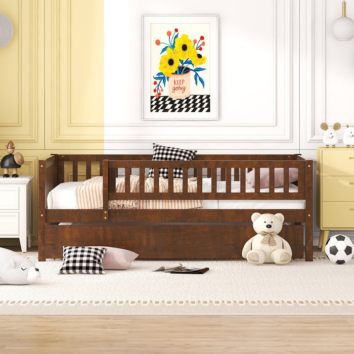Multi Functional Wooden Daybed