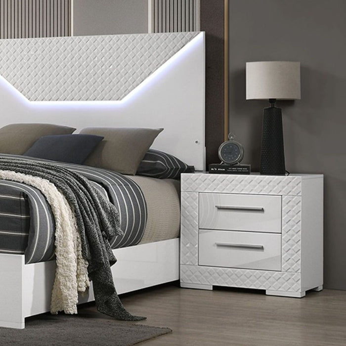 Nightstand With Bar Handle - White