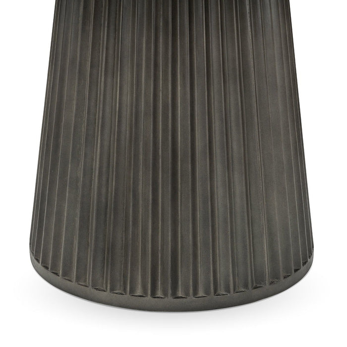 Caspia - 47" Outdoor Round Dining Table - Snowdrift White / Black