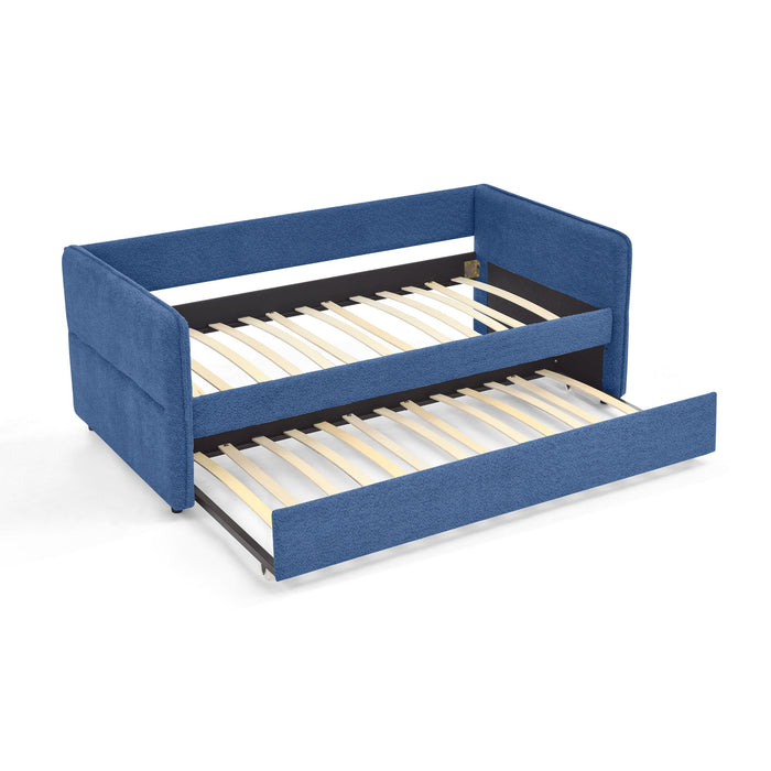 Upholstered Daybed With Pop Up Trundle