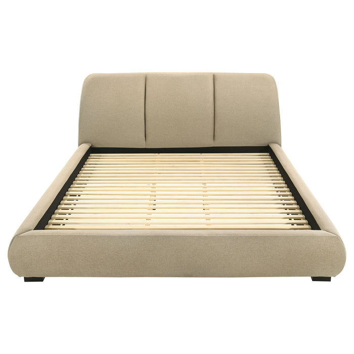 Modern Upholstered Platform Bed With Tufted Headboard