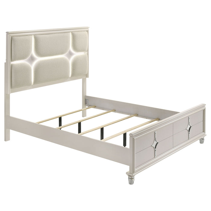 Gwendolyn - Queen Panel Bed With LED Headboard - White