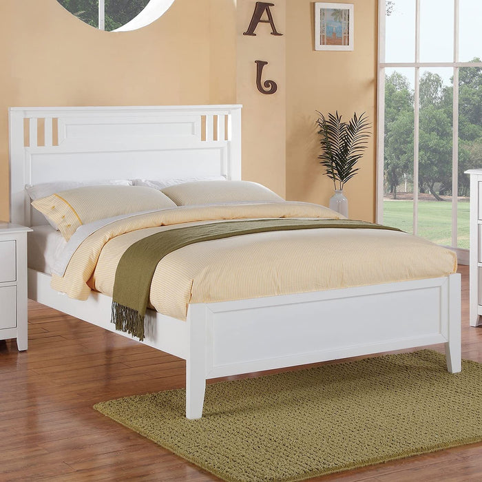 Simple Frame With Headboard And Vertical Carved Design