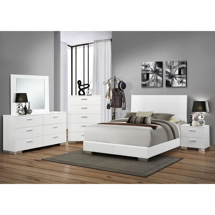 Dulcey - 6 Drawer Dresser With Mirror - Gloss White