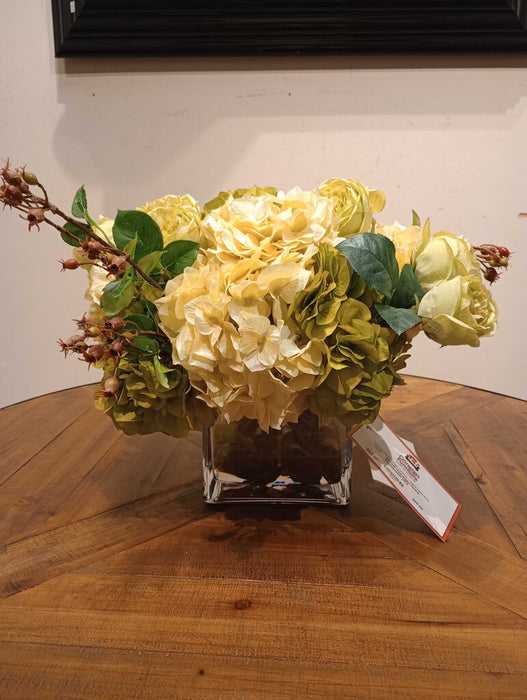 Hydrangea Flower Arrangement (AH)