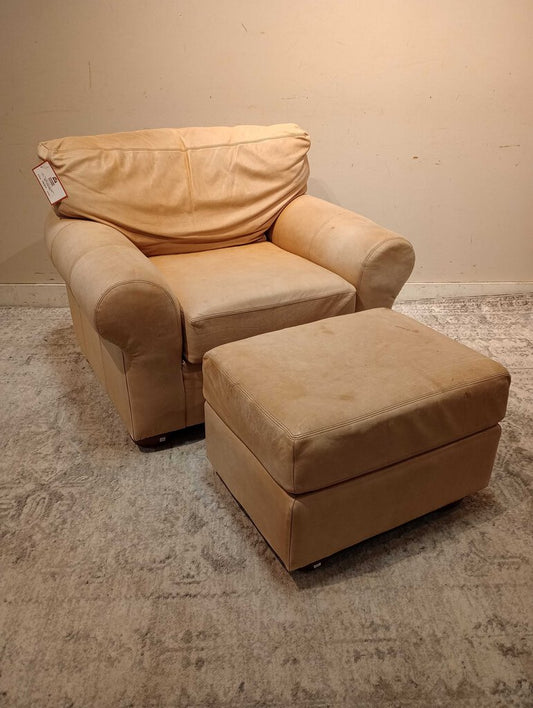 Thomasville Leather Chair + Ottoman (KMH)