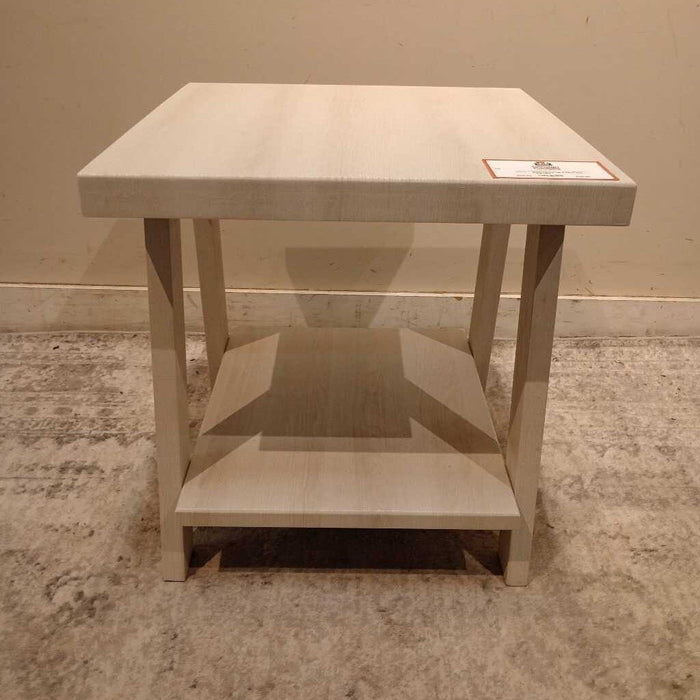 White End Table (SH)