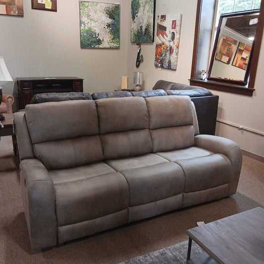 Pagosa Reclining Sofa (KMH) (9601BR-3)