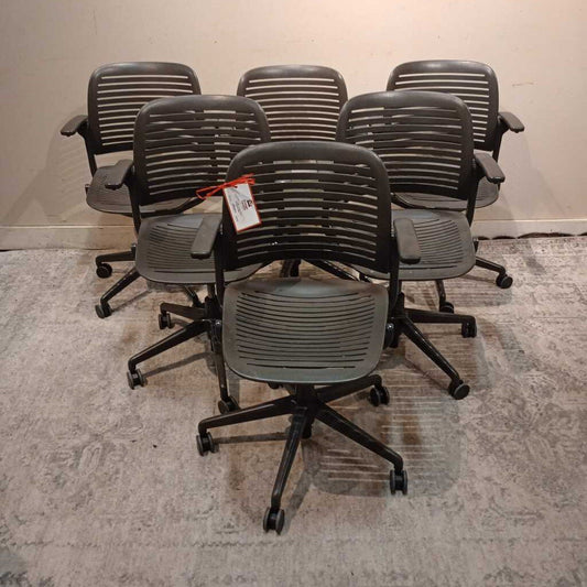 S/6 Black Plastic Office Chair (BMK)