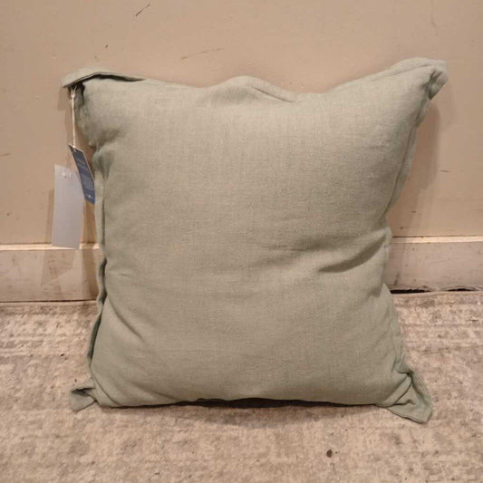 20" x 20" Decorative Pillow (LC)