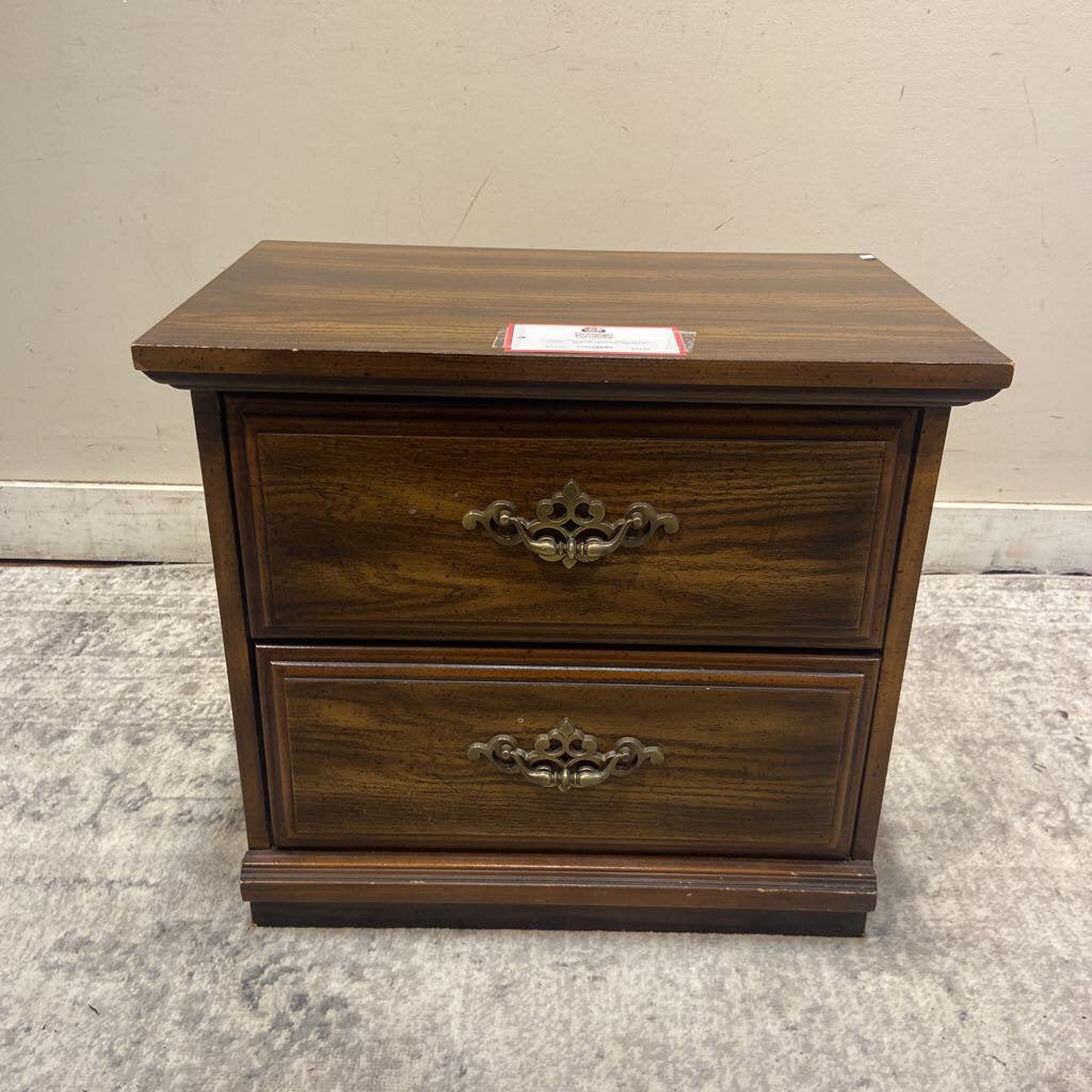 DW Nightstand (LC)