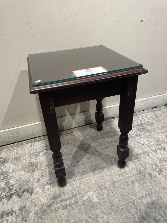 DW End Table W/ Glass Top (AS)