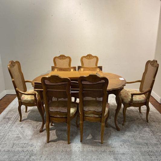 Drexel DR Table + 6 Chairs (AKH)