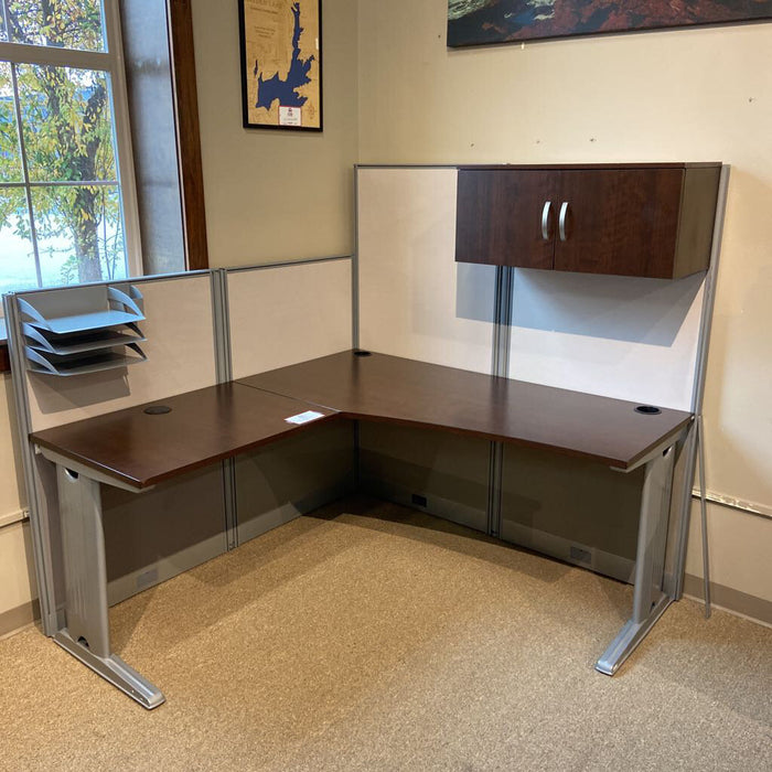 Cubicle Grey Desk (AHH)