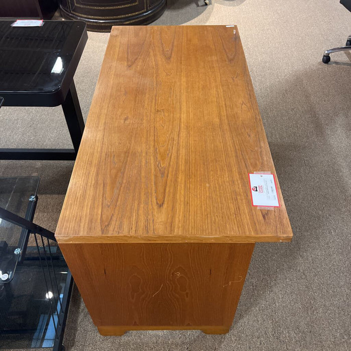 DW GT Table + 6 Black Leather Chairs (BBKH)