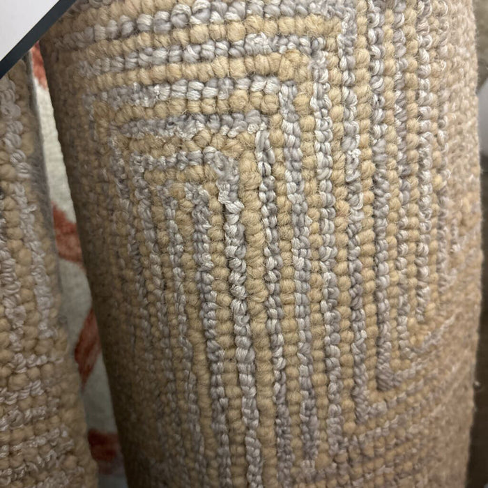 33446 Light Gold 5x8