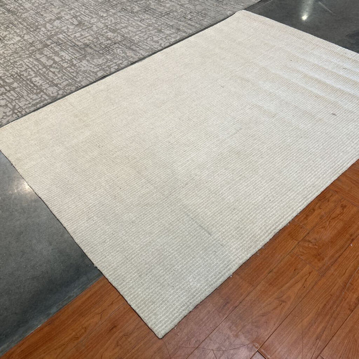 38243 Ivory 5x8