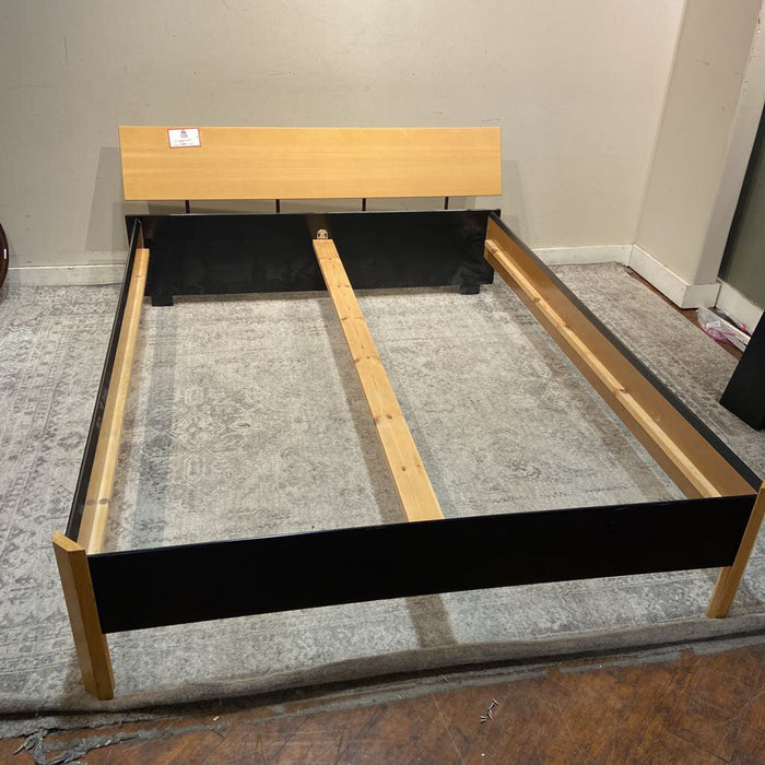 Blonde + Black Bed Frame (BLK)