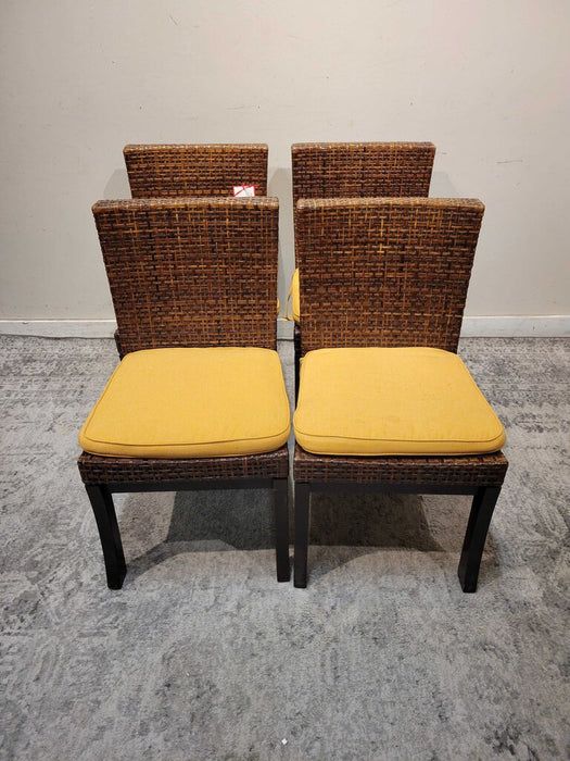 S/4 Brown Wicker W/ Yellow Cushion