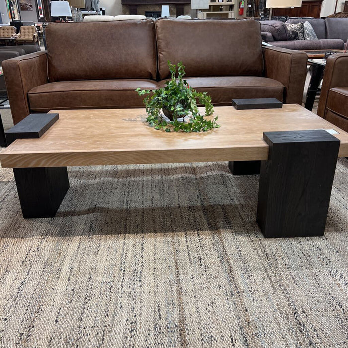 51011665 Rio Coffee Table (BBKH)