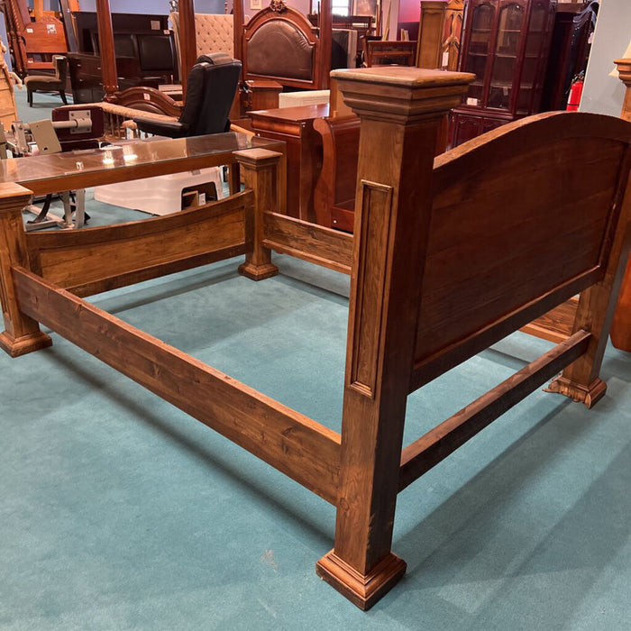 Darkwood Queen Bed (SHH)